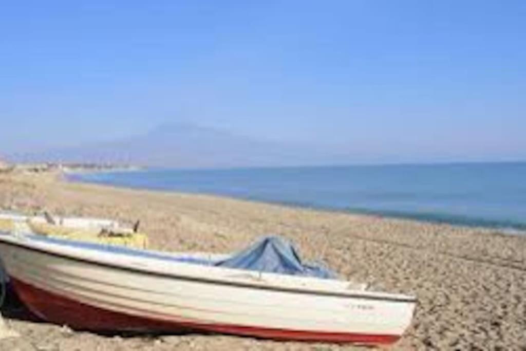 La Casa Sul Mare Villa Agnone Bagni Bagian luar foto